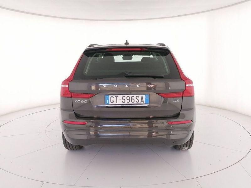 Volvo XC60 2.0 b4 Core auto