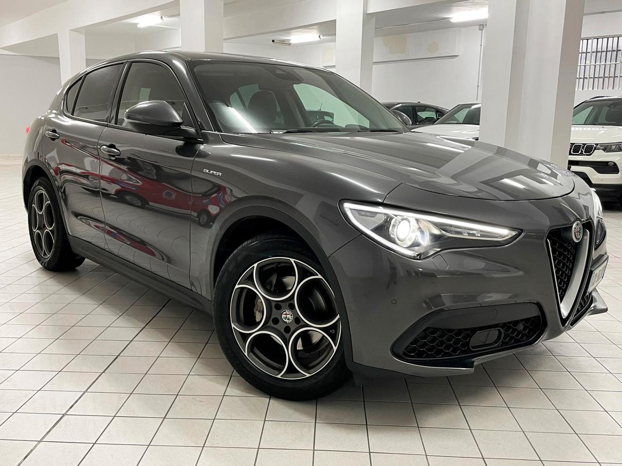 Alfa Romeo Stelvio 2.2 TD 190 CV EXECUTIVE CERCHI 19" RWD RETROCAMERA CARPLAY ANDROID AUTO