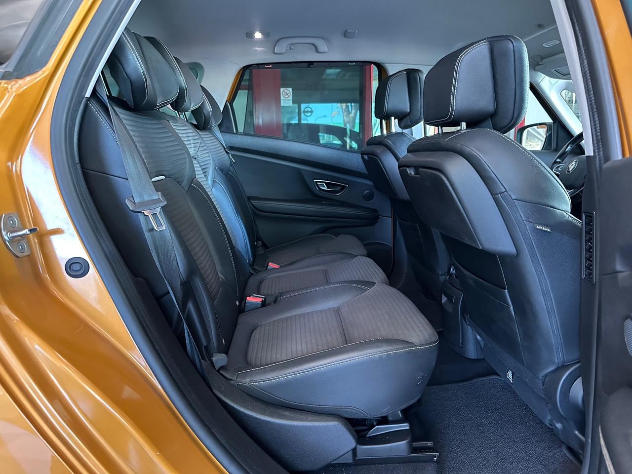 Renault Scenic Scénic dCi 8V 110 CV Energy Bose