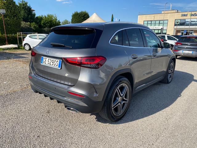 MERCEDES-BENZ GLA 200 d Automatic Premium AMG LINE