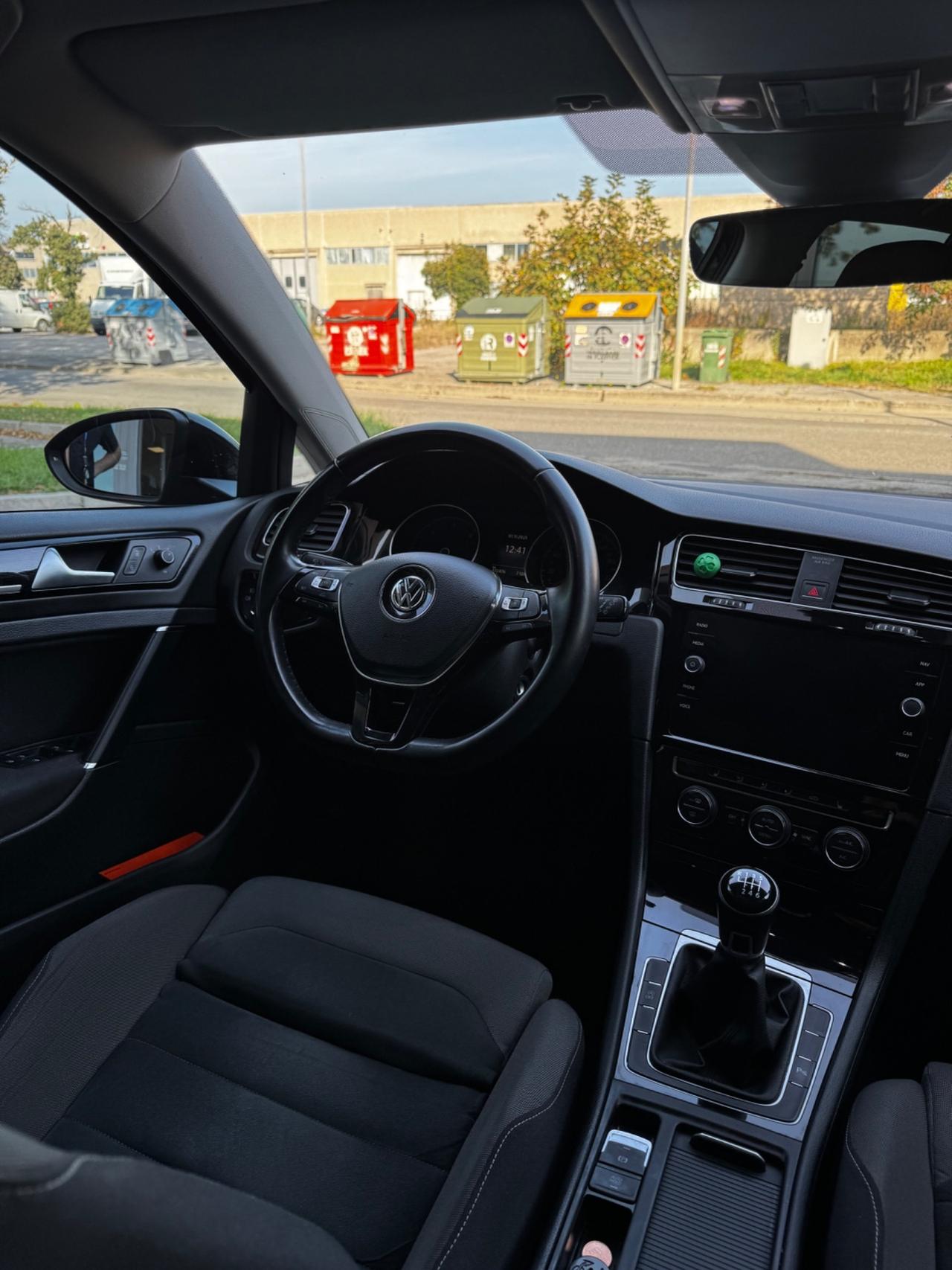 Volkswagen Golf 2.0 TDI 5p. Executive BlueMotion Technology