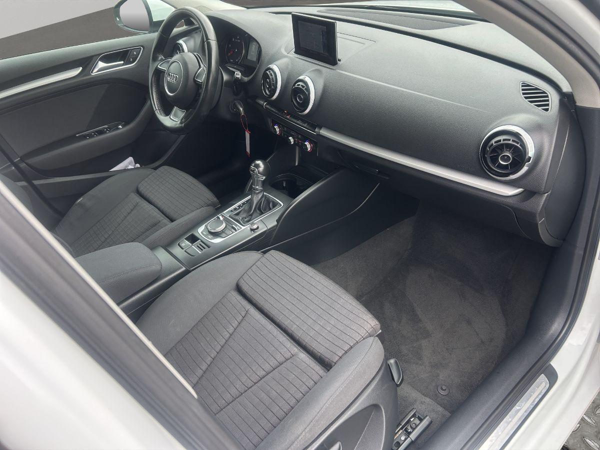 AUDI - A3 - 1.6 TDI 110CV S tronic Sport
