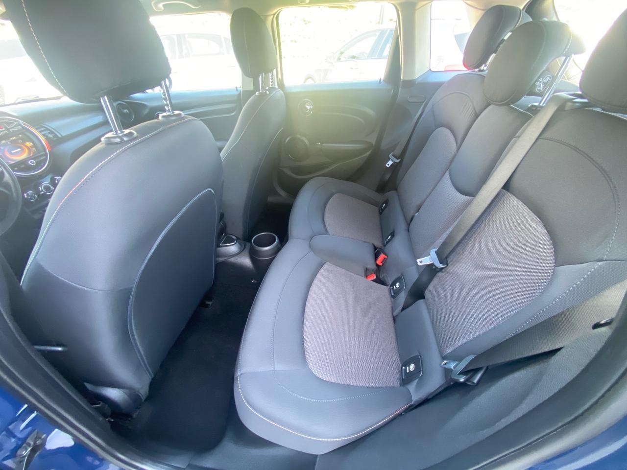 Mini 1.5 Cooper D Business XL 116cv