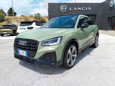 Audi Q2 35 TDI S tronic Identity Black