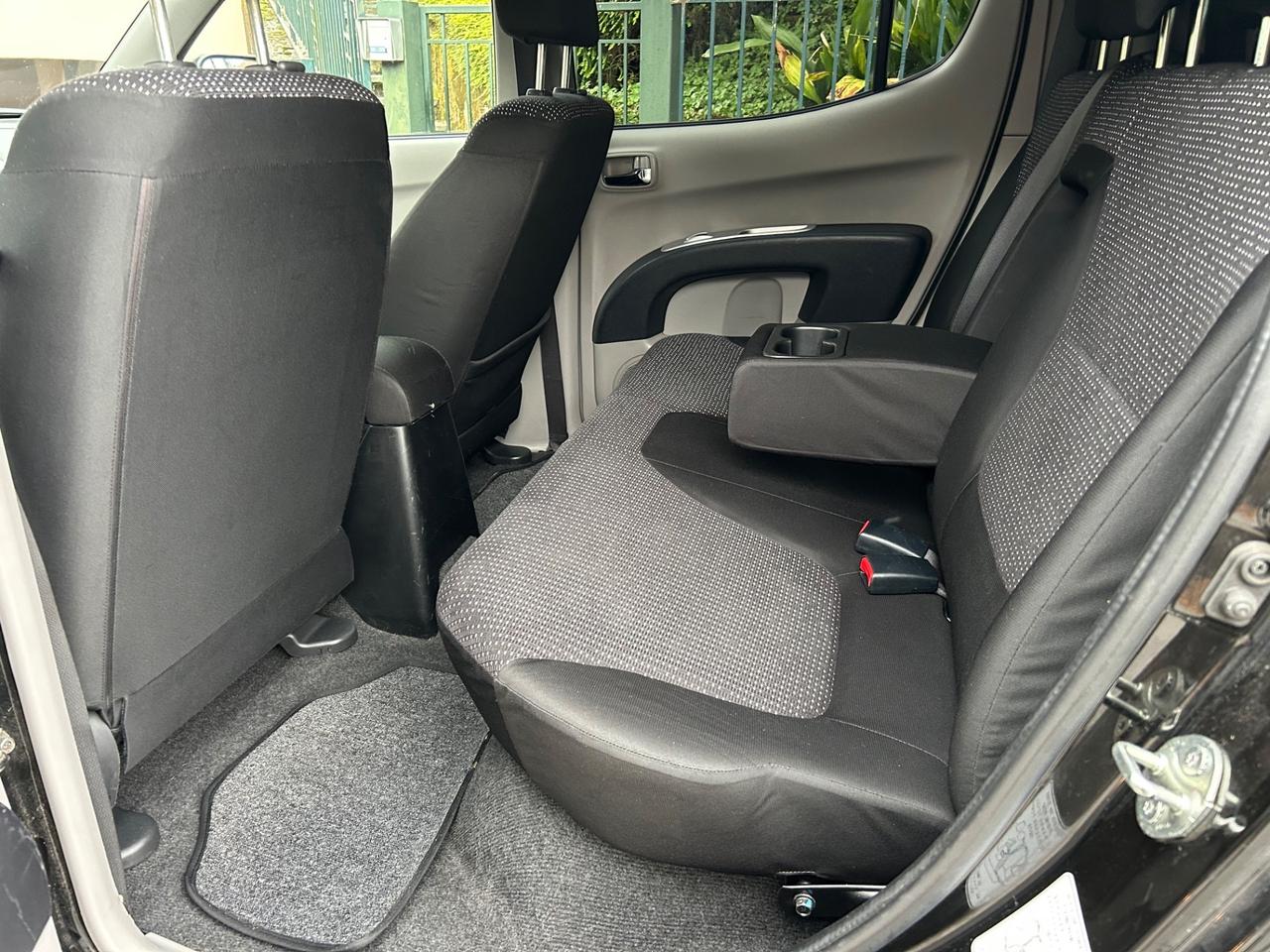 Mitsubishi L200 2.5 DI-D/136CV DC Invite DPF