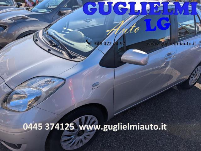 TOYOTA Yaris 1.3 5 porte Sol NEOPATENTATI