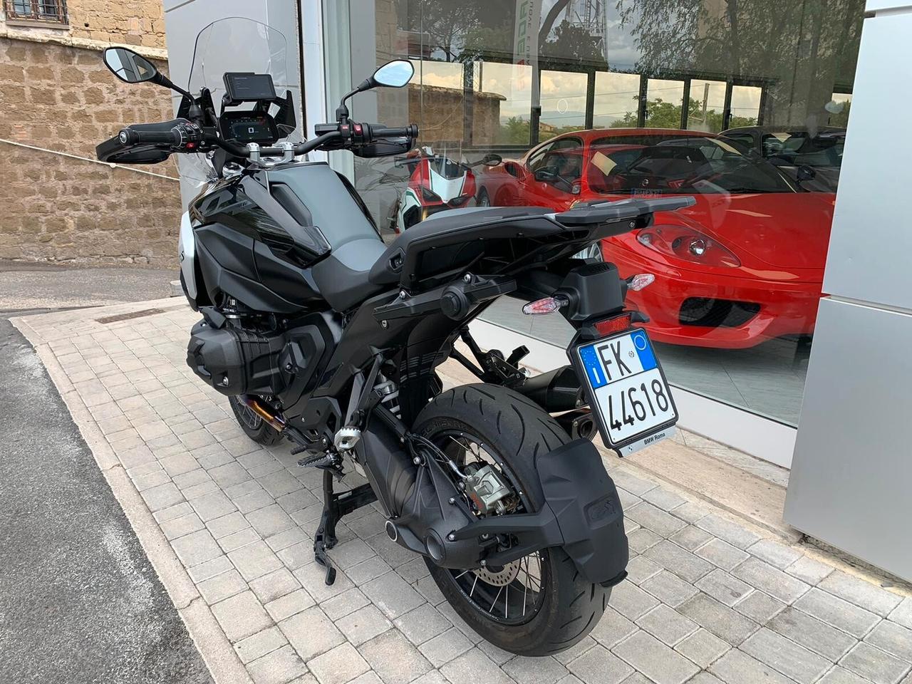 BMW R 1300 GS TRIPLE BLACK PARI AL NUOVO