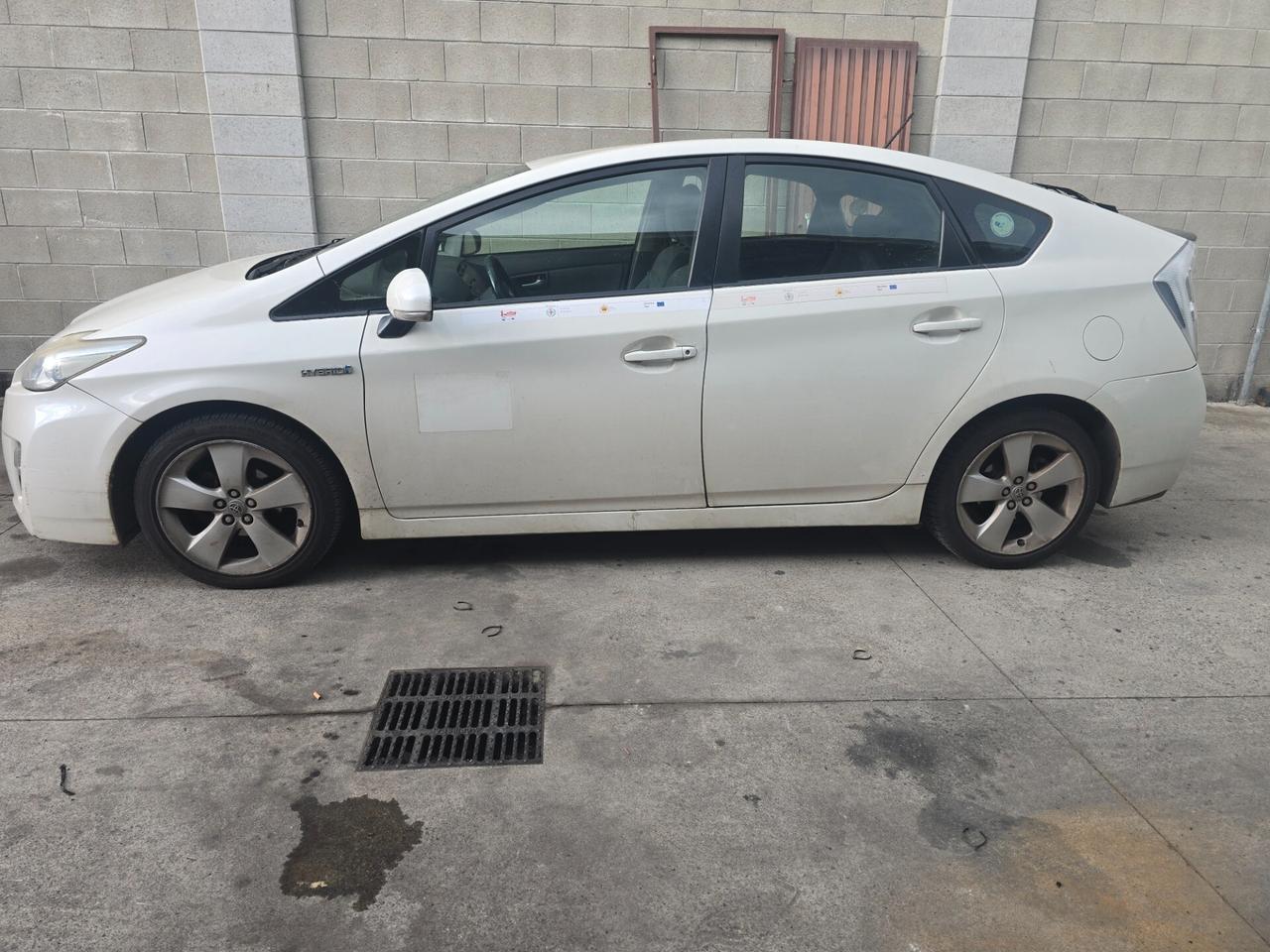 Toyota Prius 1.8 ibrida