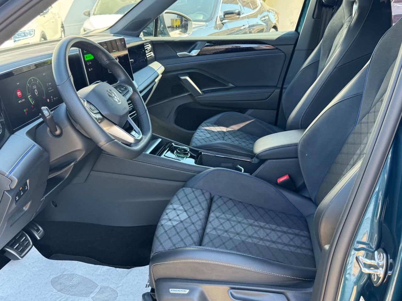 Volkswagen Tiguan 2.0 TDI 150 CV DSG R-Line Plus