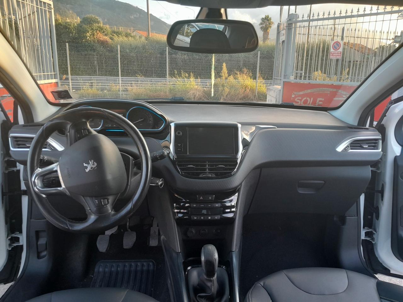 Peugeot 2008 1.6 e-HDi 92 CV Stop&Start Allure