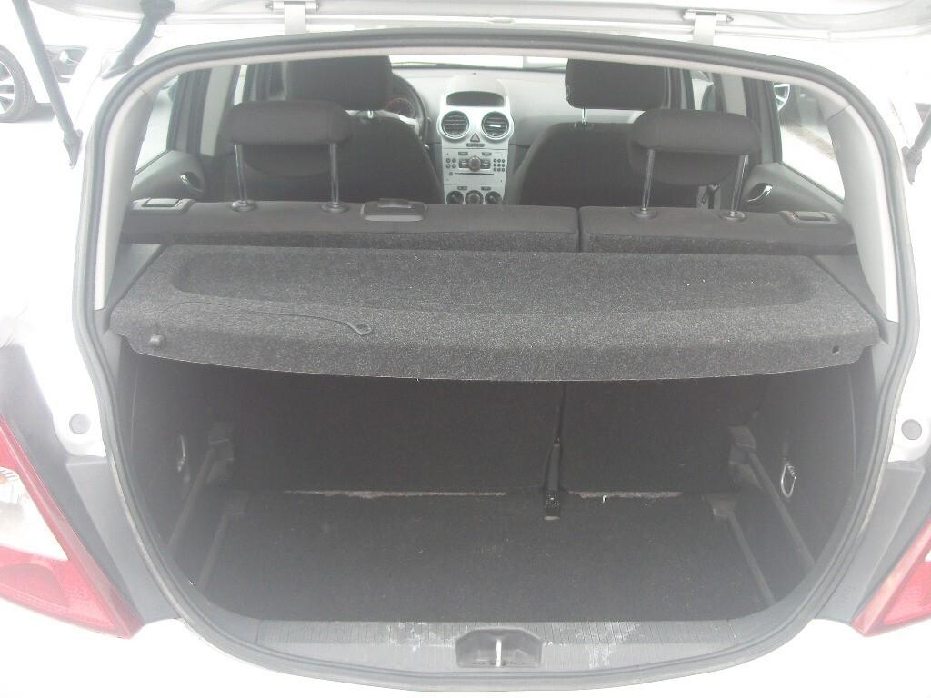 Opel Corsa 1.3 CDTI 75CV - 2012