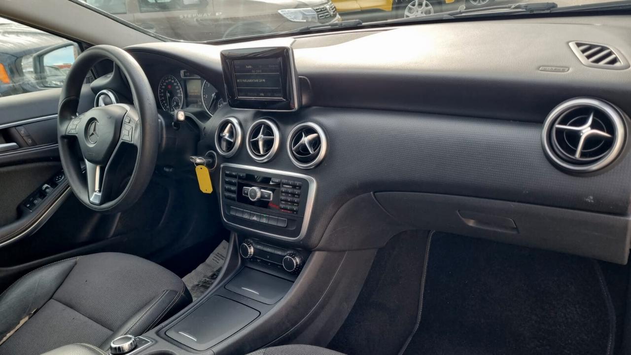 Mercedes-benz A 180 CDI Automatic Dark Night Edition 1.5 DIESEL 109CV 80KW
