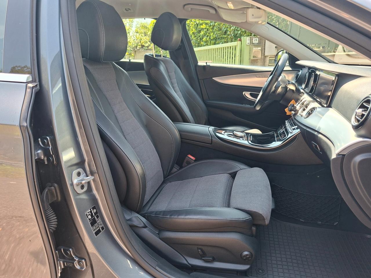 Mercedes-Benz E 220 ALL-TERRAIN 4MATIC