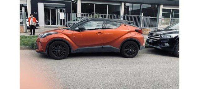 TOYOTA C-HR 2.0 Hybrid E-CVT Premiere
