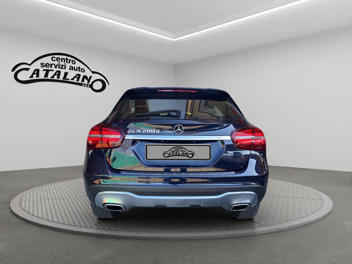 MERCEDES - Classe GLA - GLA 200 d 136CV Automatic Premium