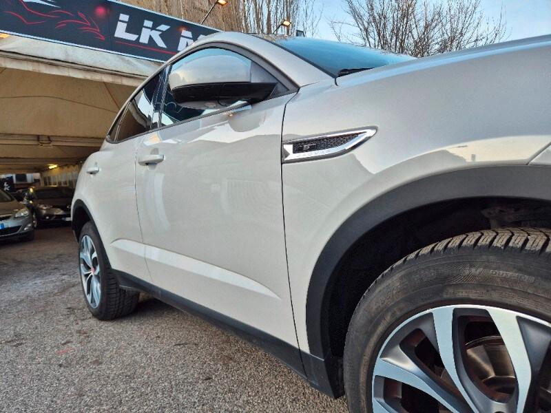 JAGUAR E-Pace (X540) E-Pace 2.0D 180 CV A...