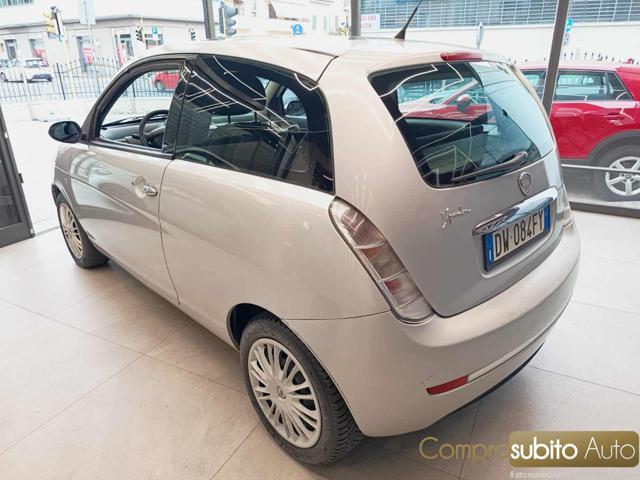 LANCIA Ypsilon 1.2 Platino