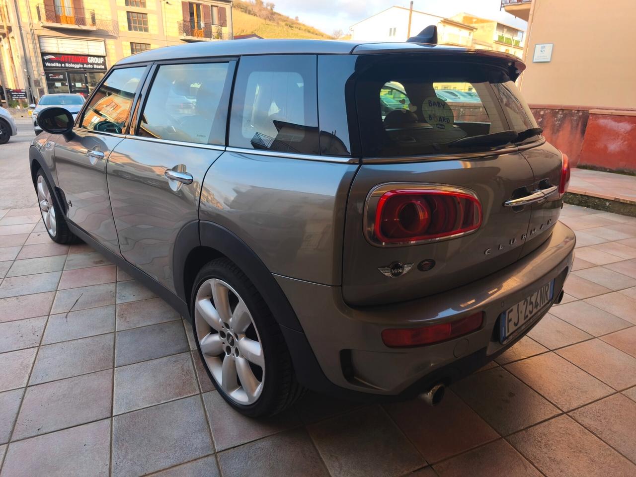 Mini Cooper 2.0 SD Clubman ALL4 UNICA IN