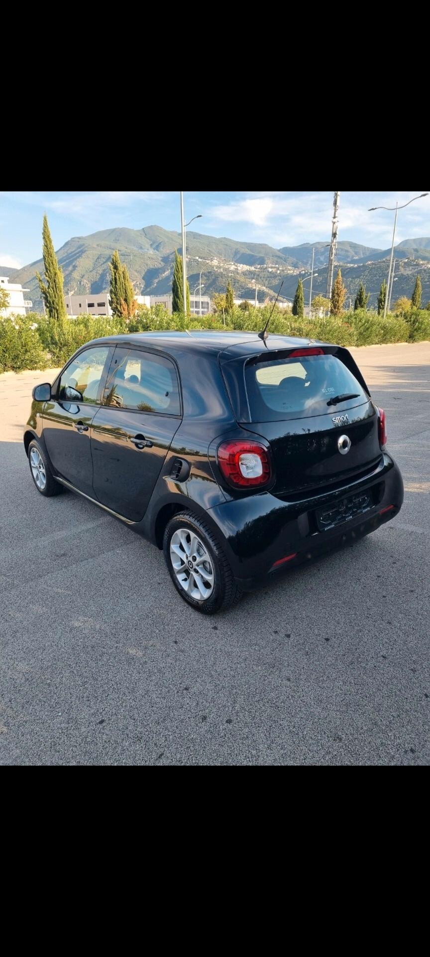 Smart ForFour 453 km 118 mila