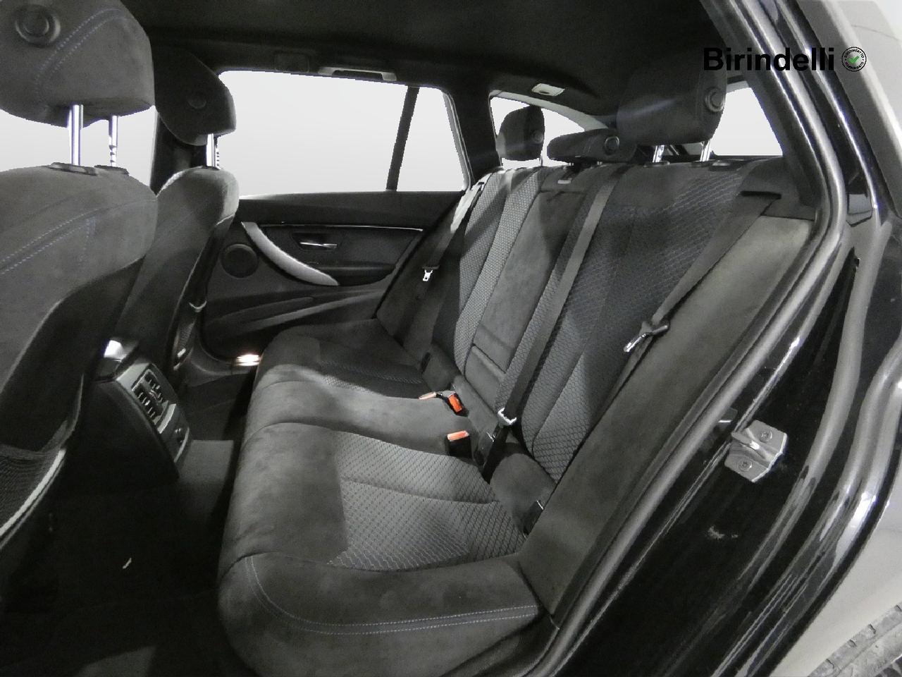 BMW Serie 3 (F30/31) - 320d Touring Msport