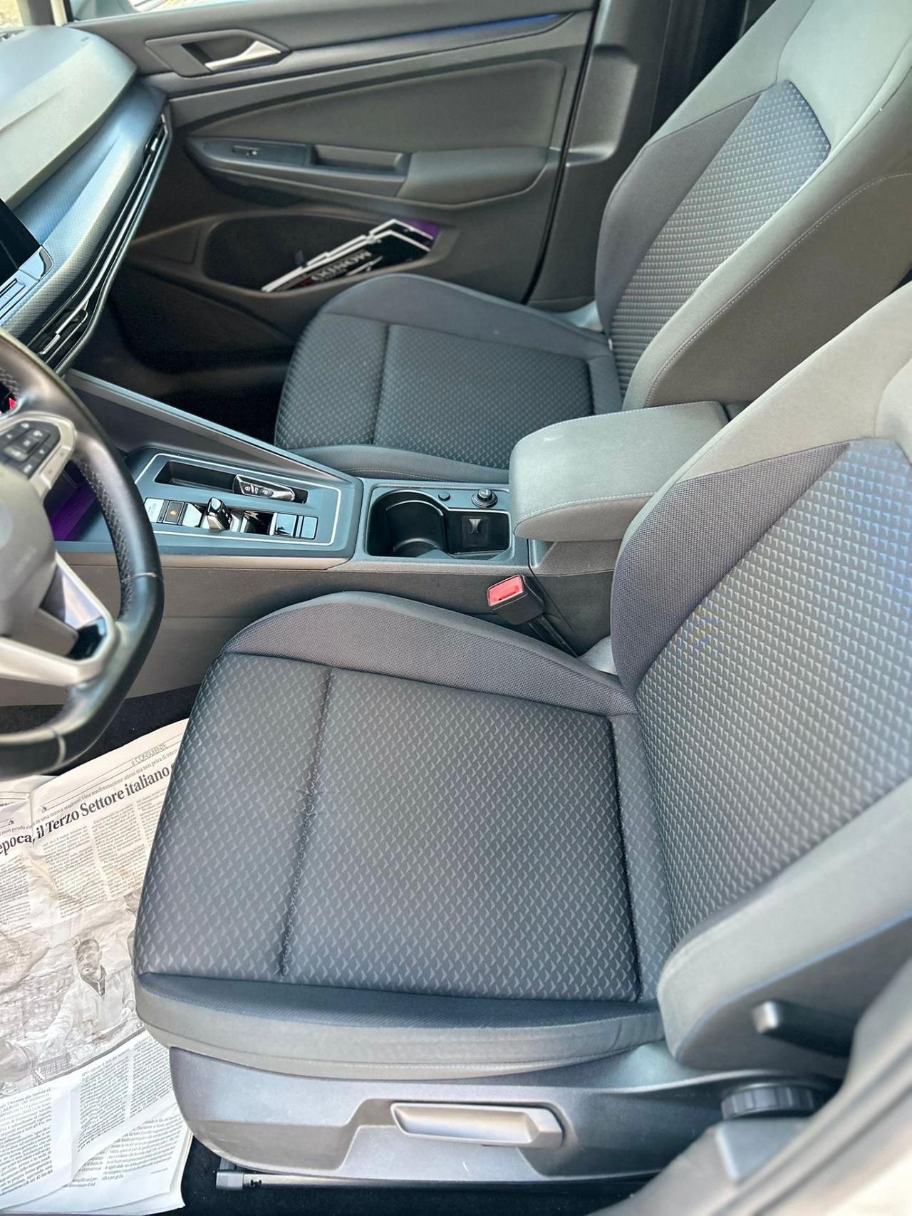 Volkswagen Golf 2.0 TDI 150 CV DSG SCR R-Line