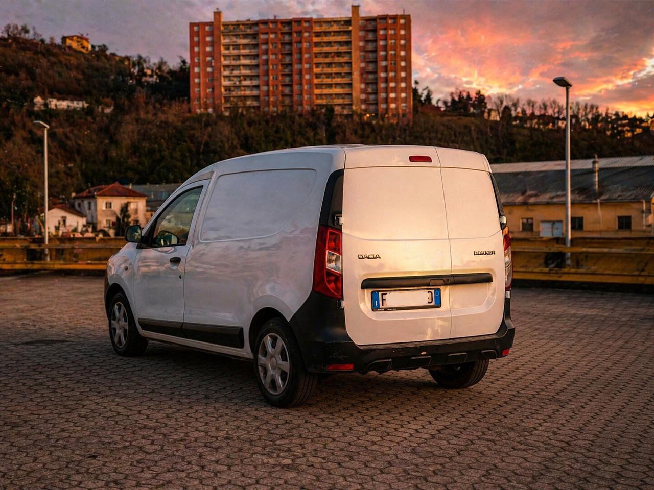 DACIA DOKKER 2019 EURO 6D – UNICO PROPRIETARIO – PREZZO OCCASIONE