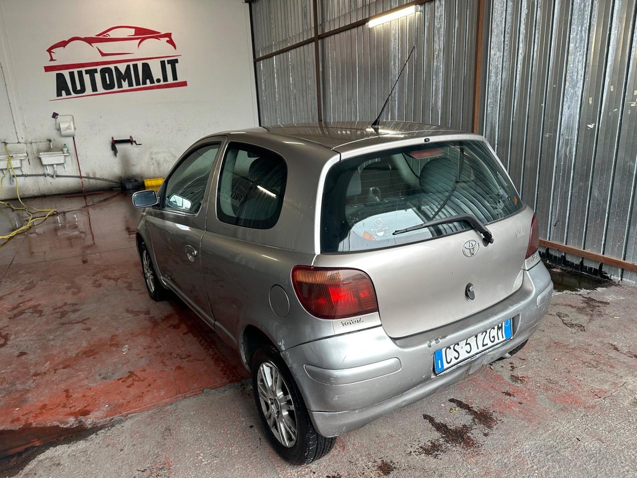 Toyota Yaris 1.4 tdi D-4D cat 3 porte Blue