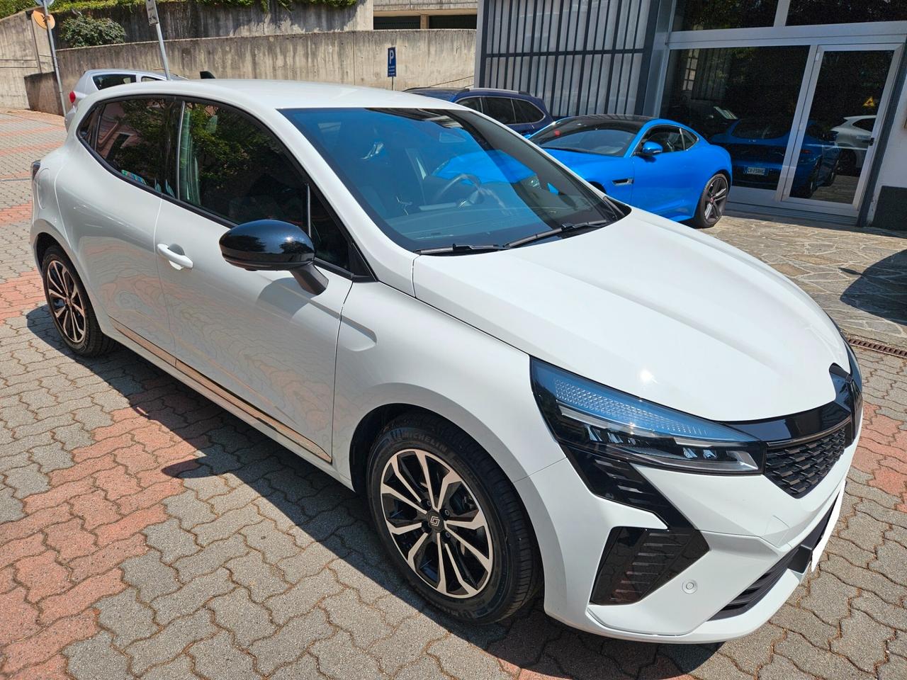 Renault Clio Full Hybrid E-Tech 145 CV 5 porte Techno