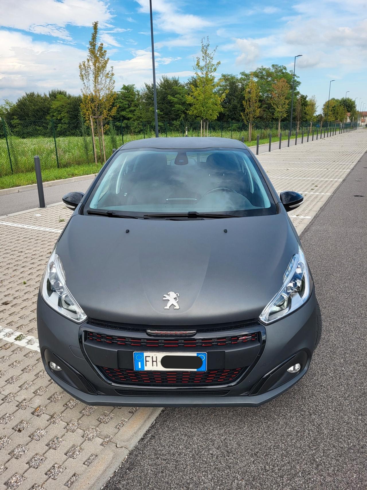 Peugeot 208 GT Line 5P