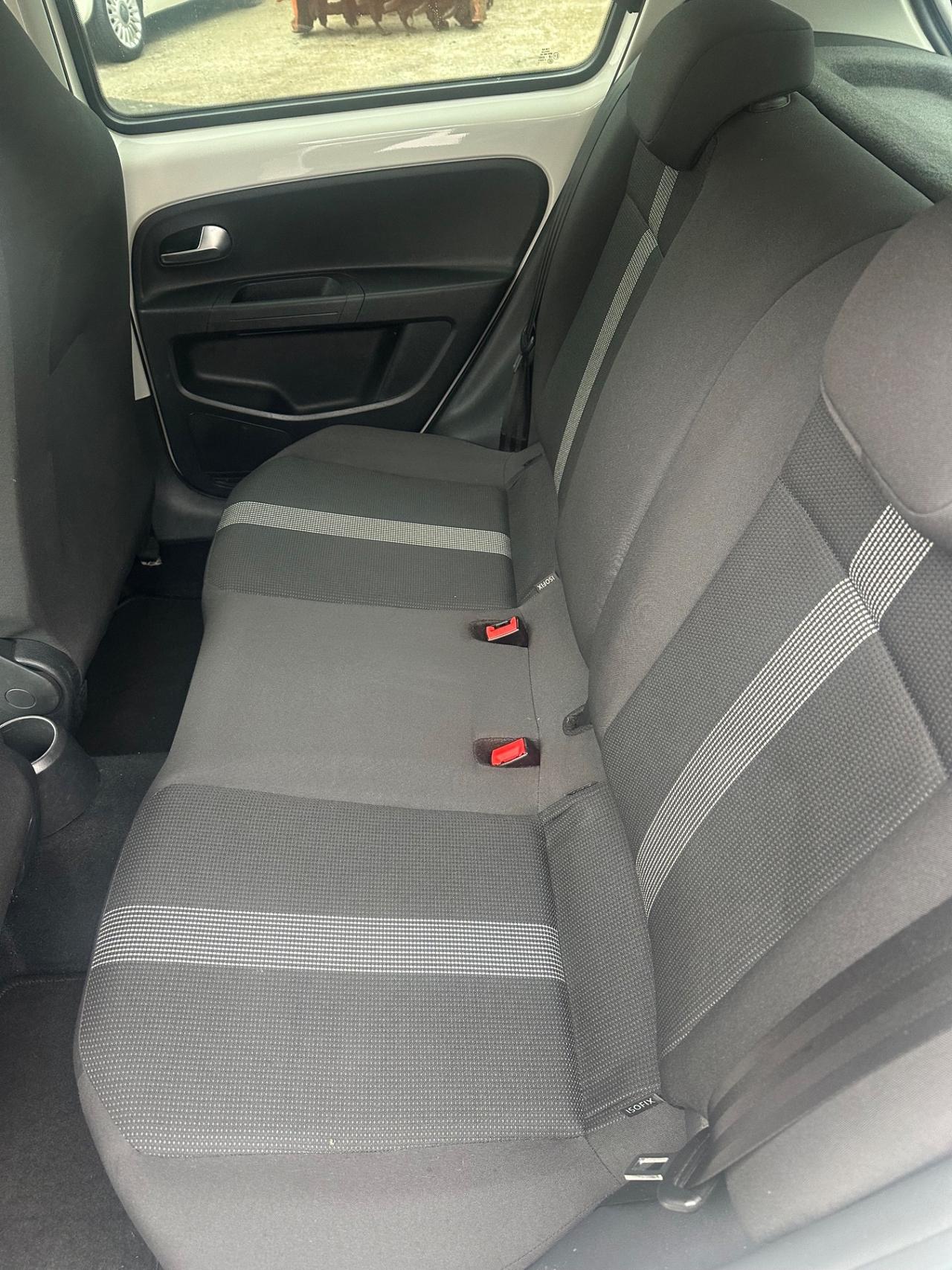 Volkswagen up! 1.0 TSI 90 CV 5p. cross BlueMotion Technology