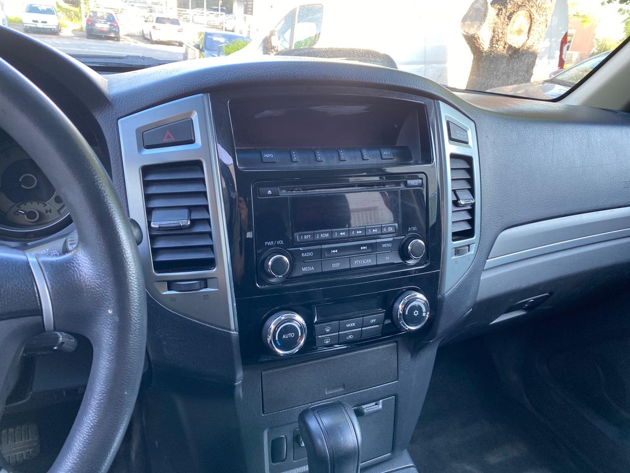 Mitsubishi Pajero 3.2 DI-D 16V aut. 5p. Intense DPF