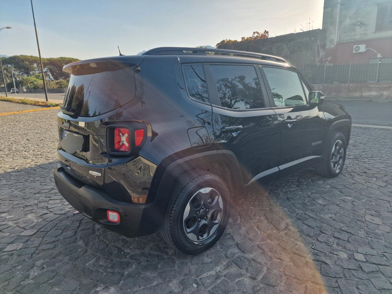 Jeep Renegade 1.6 Mjt 120 CV Longitude