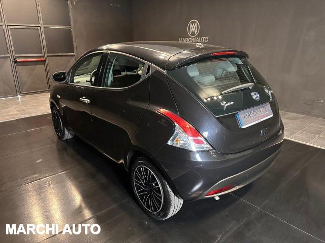 LANCIA Ypsilon 1.0 FireFly 5 porte S&S Hybrid Gold