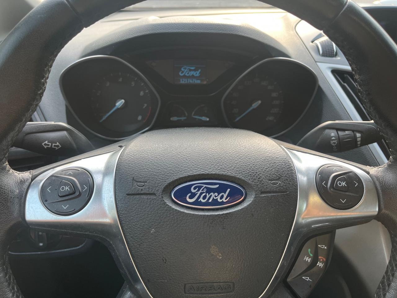 Ford C-Max 1.6 125CV Titanium TTPK Business