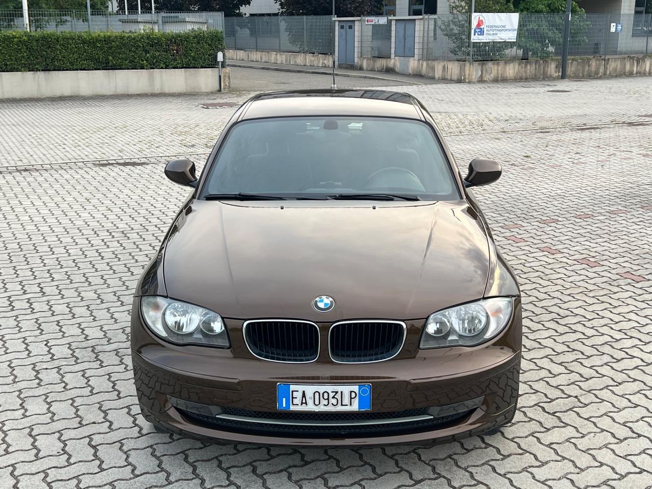 Bmw 120 120d cat 5 porte Futura DPF