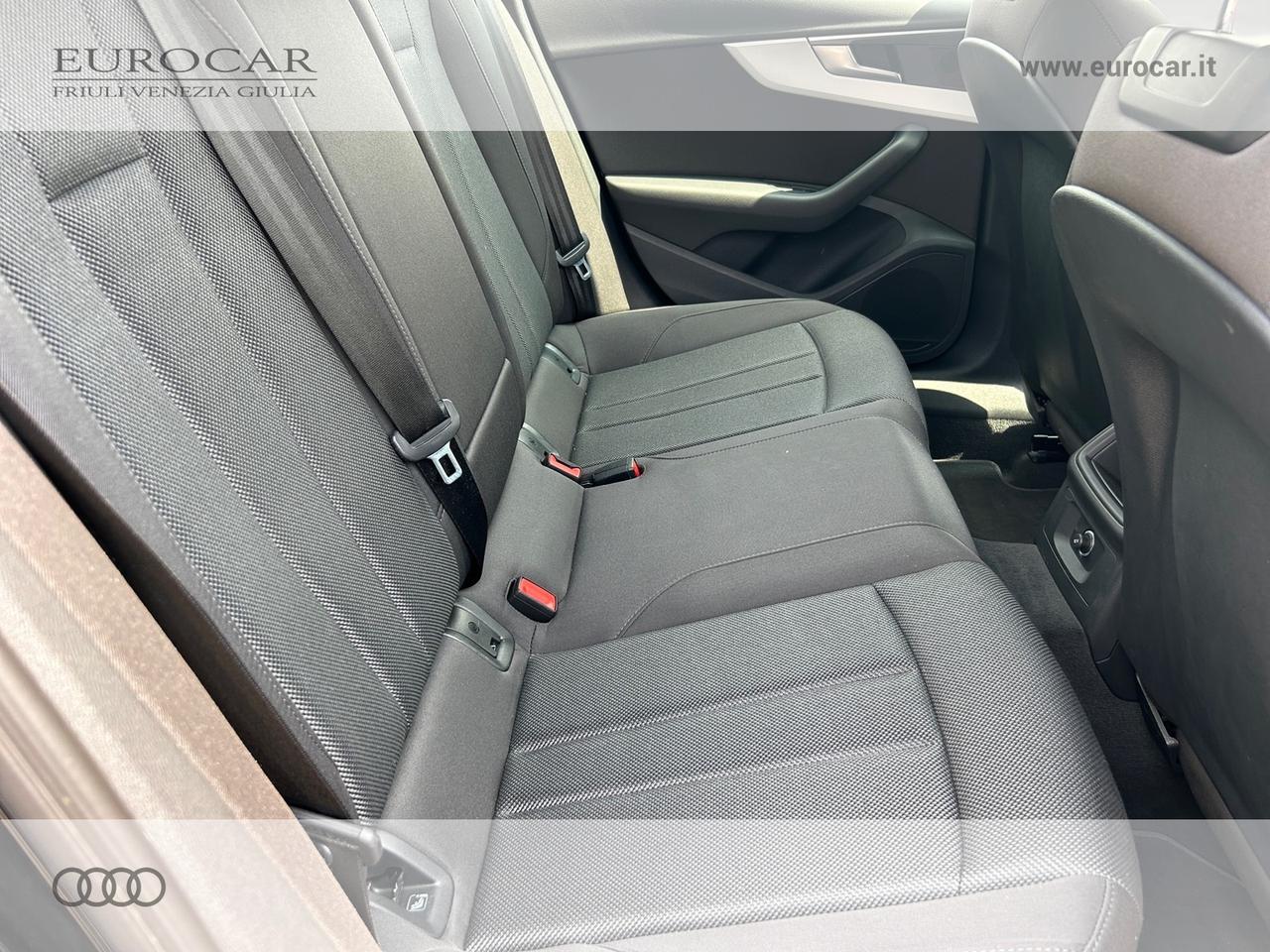 Audi A4 avant 30 2.0 tdi mhev business 136cv s-tronic