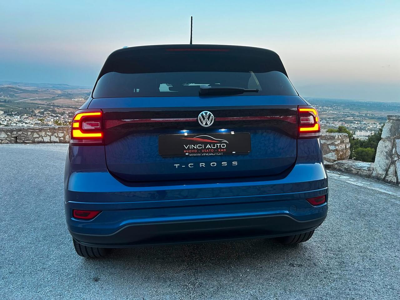 Volkswagen T-Cross 1.6 TDI Advanced R LINE PLUS