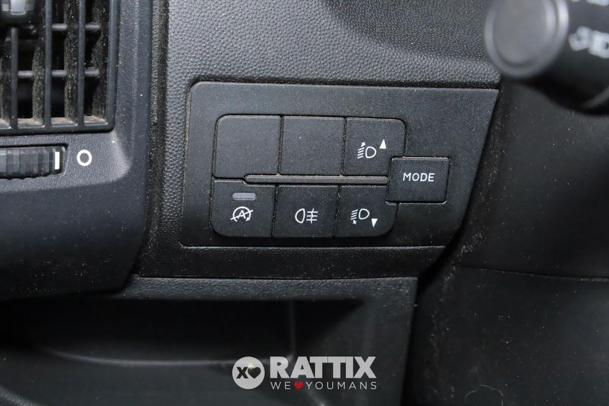 Peugeot Boxer 330 2.2 BlueHDI 140CV L2H2 (IVA ESCLUSA)