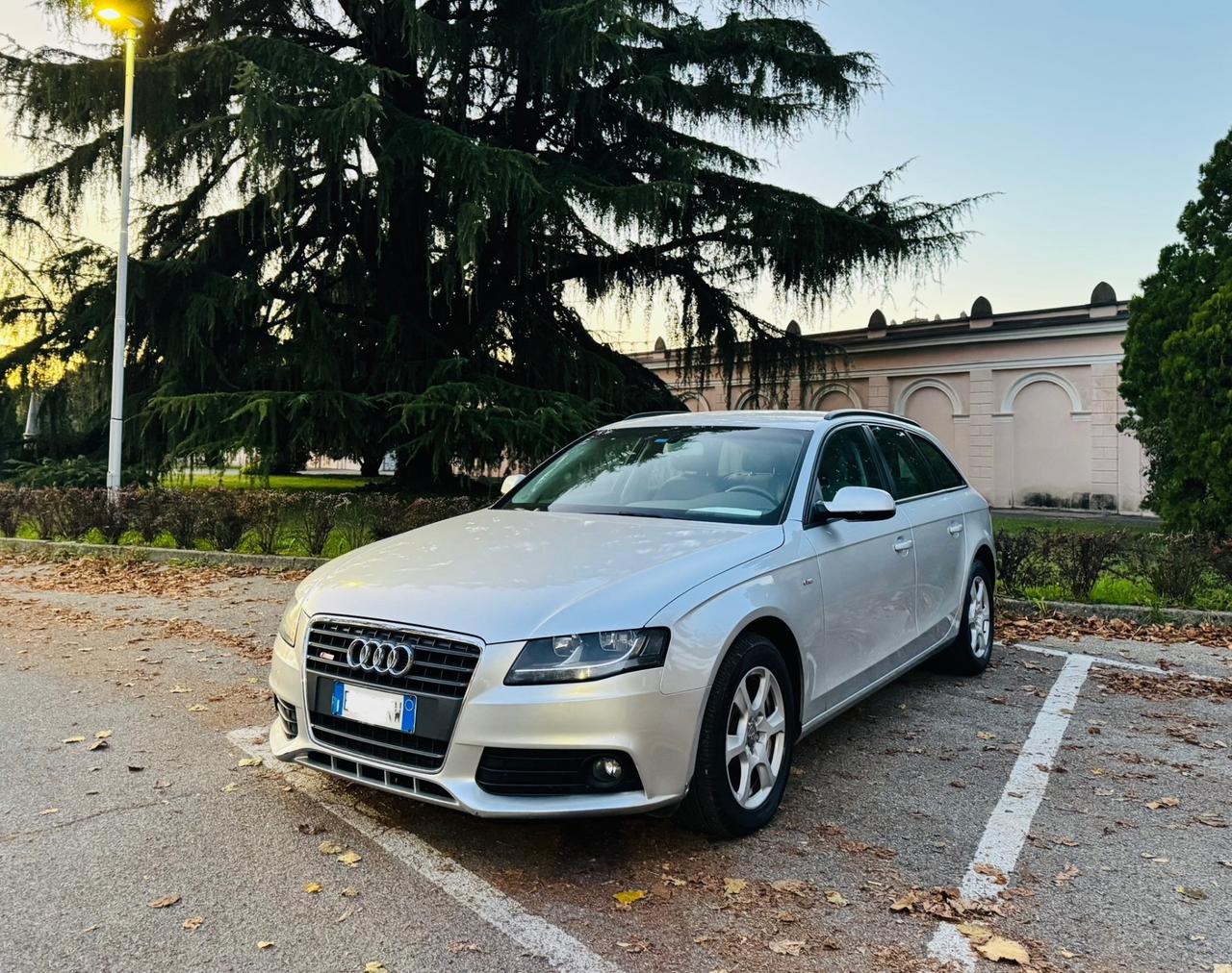 Audi A4 Avant 2.0 TDI S-Line