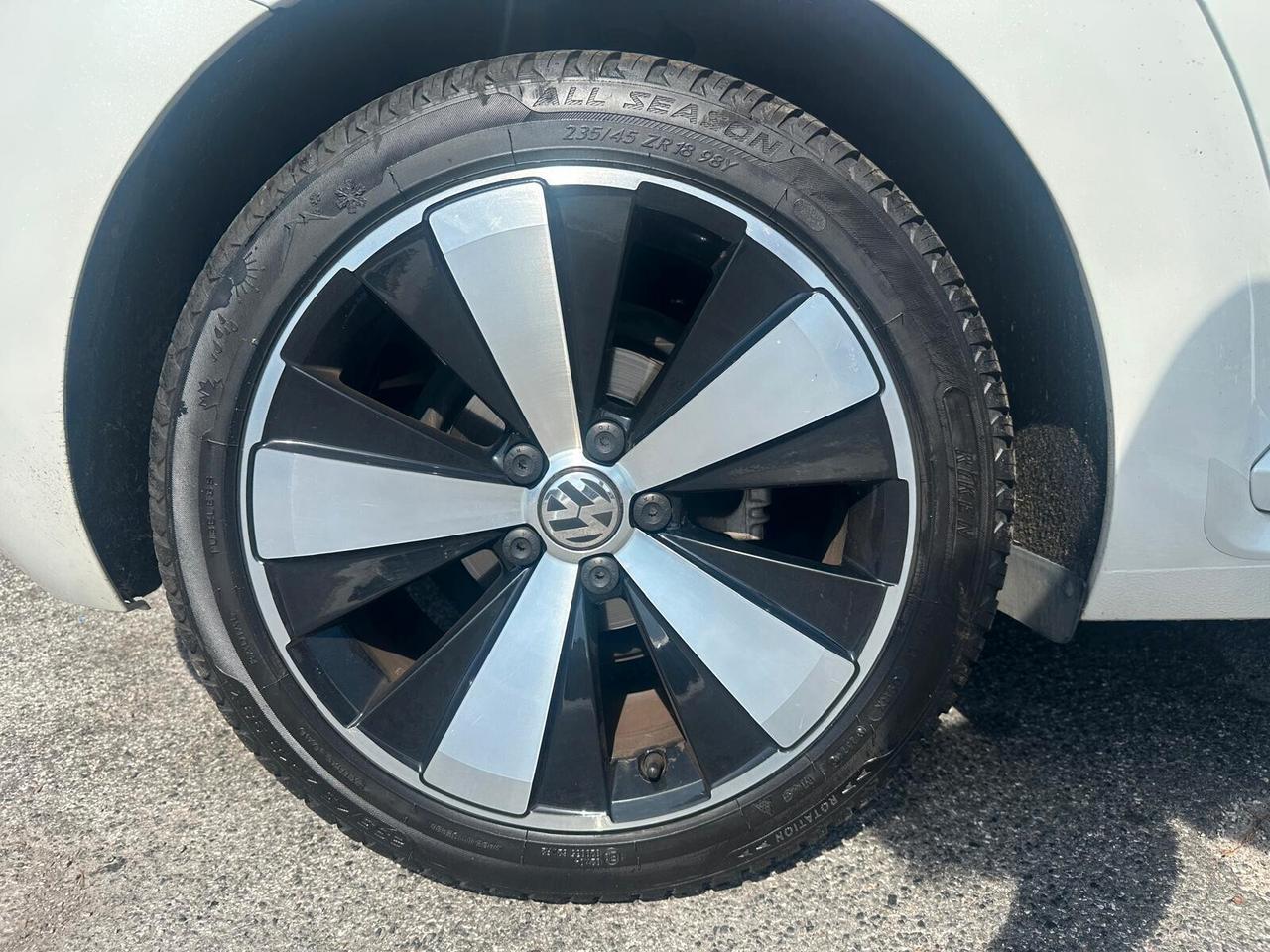 Volkswagen Maggiolino 2.0 TDI Sport BM SPETTACOLARE PARI AL NUOVO FULL OPTIONAL SEMPRE TAGLIANDATO