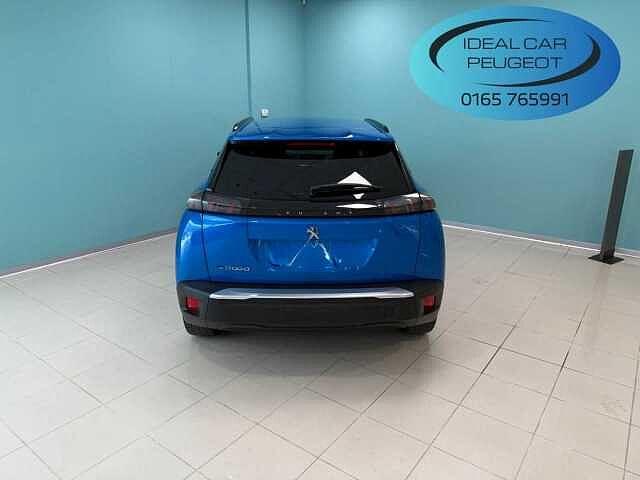 Peugeot 2008 motore elettrico 136 CV Allure Pack