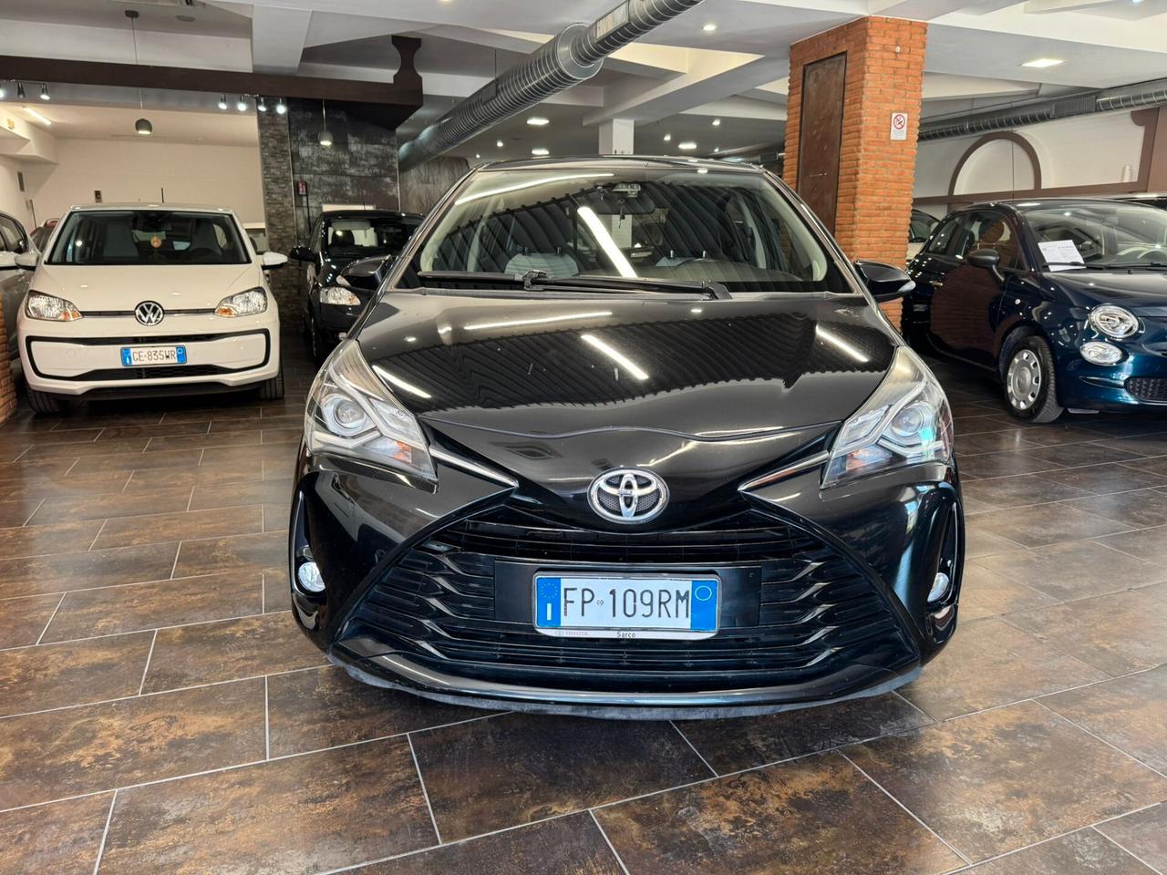 Toyota Yaris 1.0 72 CV 5 porte Active