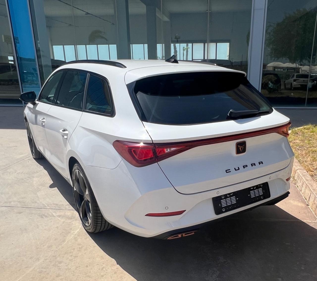 CUPRA Leon phev 204cv DSG possibilità noleggio no scoring