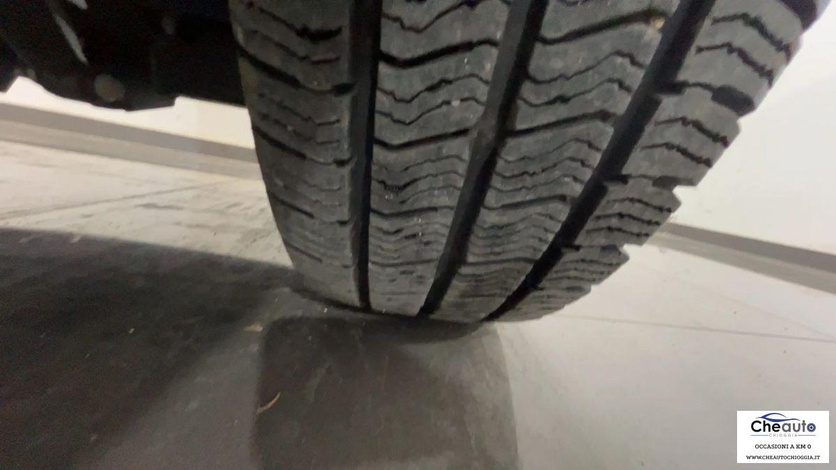 Tourneo Custom 9P 320 2.0 tdci 105cv Tre