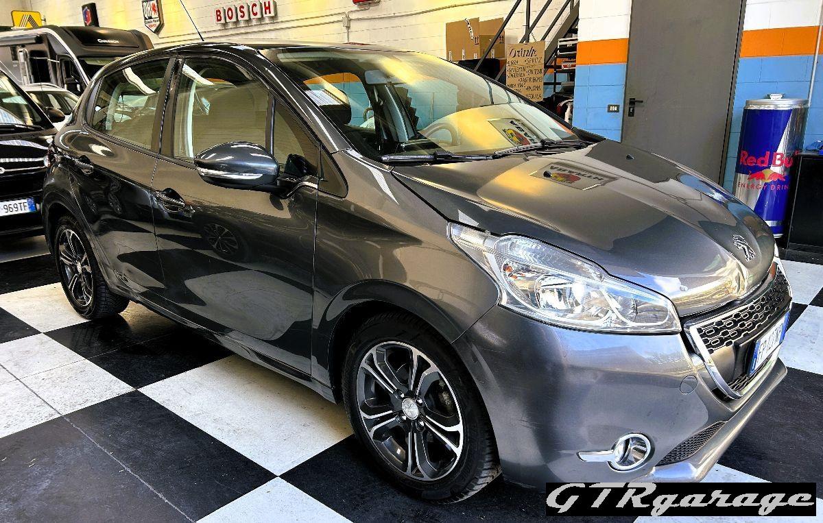 PEUGEOT - 208 - 1.2 VTi 82 CV 5p. Allure