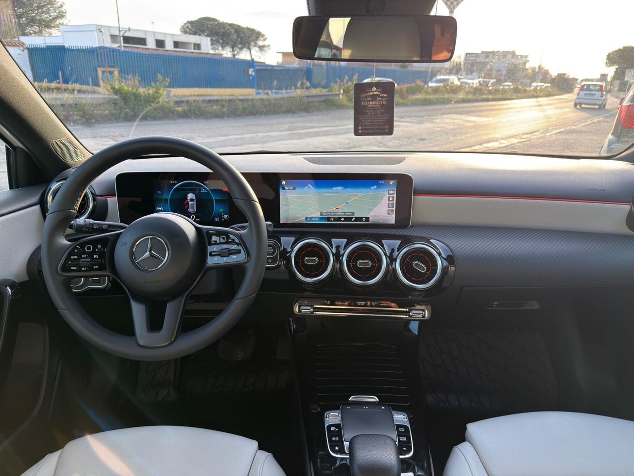 MERCEDES Classe A 180 d Sport Autom