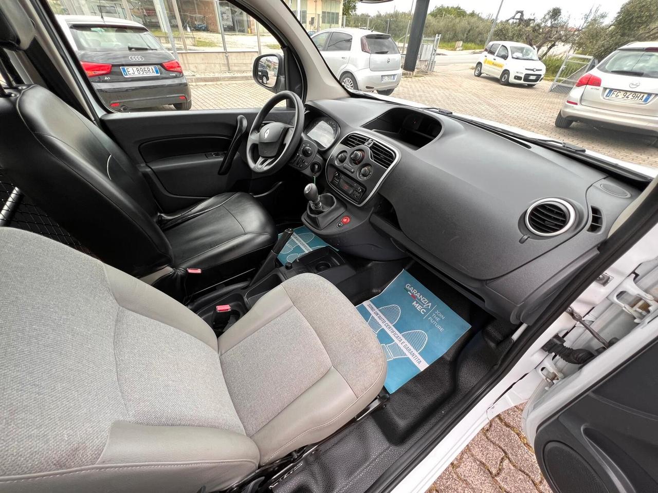 Renault Kangoo Blue dCi 8V 95CV Maxi Vetrato N1