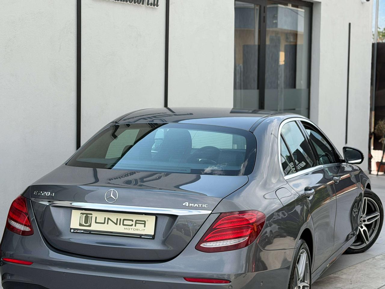 Mercedes-Benz E 220 d 194 CV AMG Premium Plus 4Matic IVA ESPOSTA