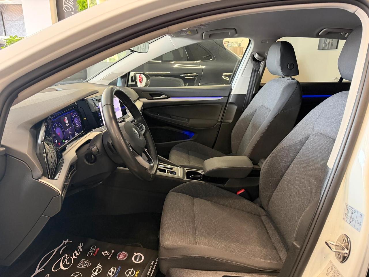 VOLKSWAGEN GOLF VIII STYLE 2.0 TDI 115CV CARPLAY OK NEOPATENTATI ANNO 2022