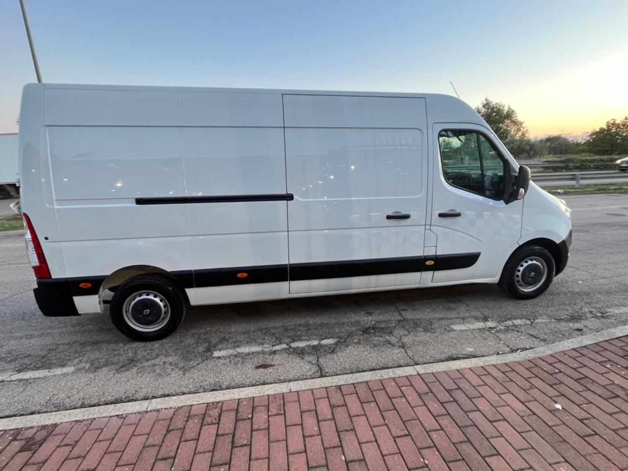 Renault Master Dci 145 cv L4 H3 Unipro 2017